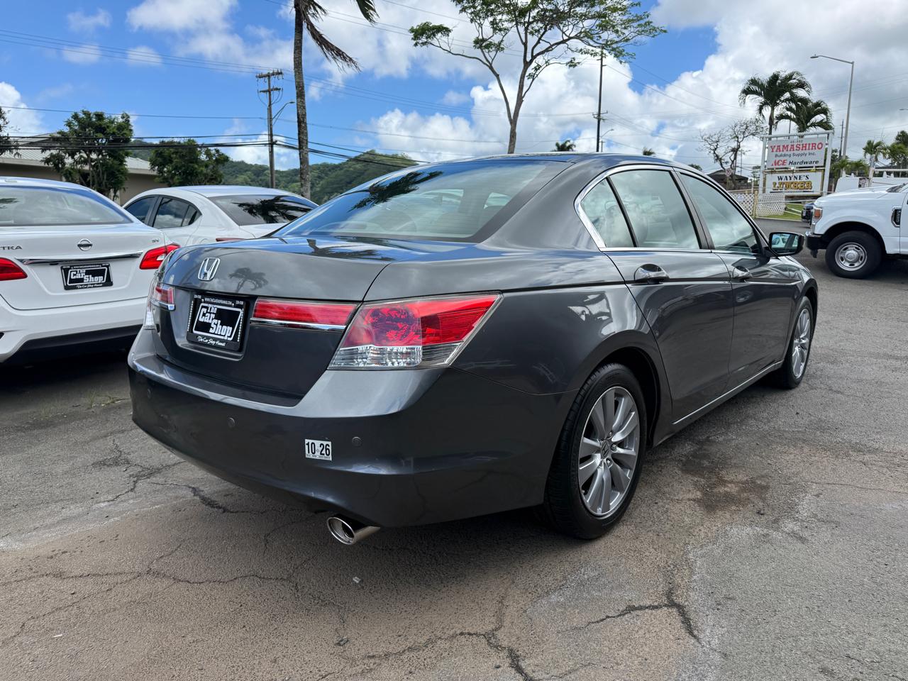 Honda Accord EX Sedan AT 2011