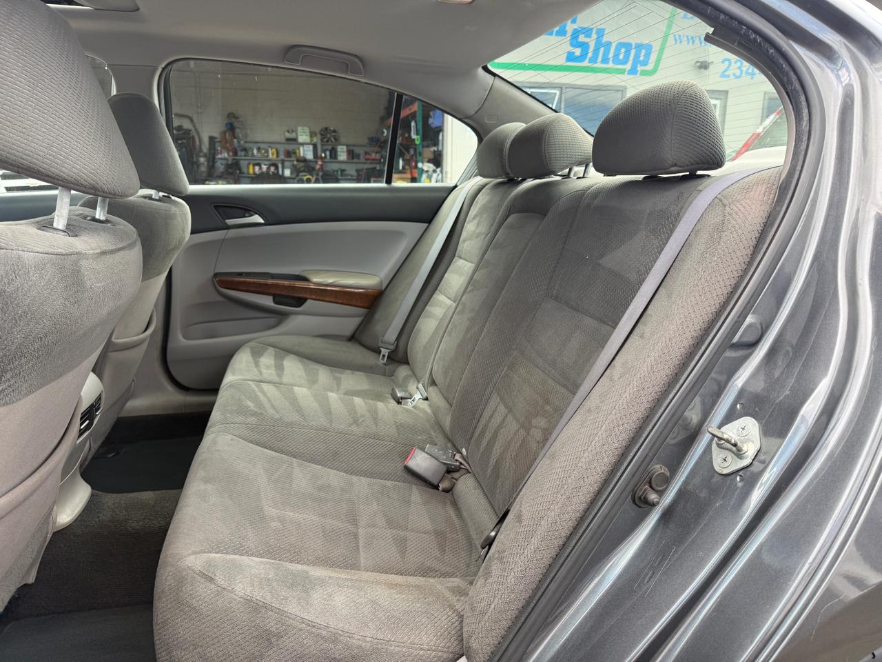 Honda Accord EX Sedan AT 2011