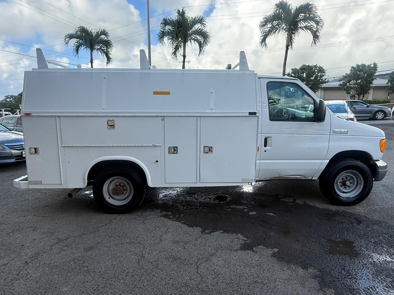 Ford Econoline E-350 Super Duty 2006