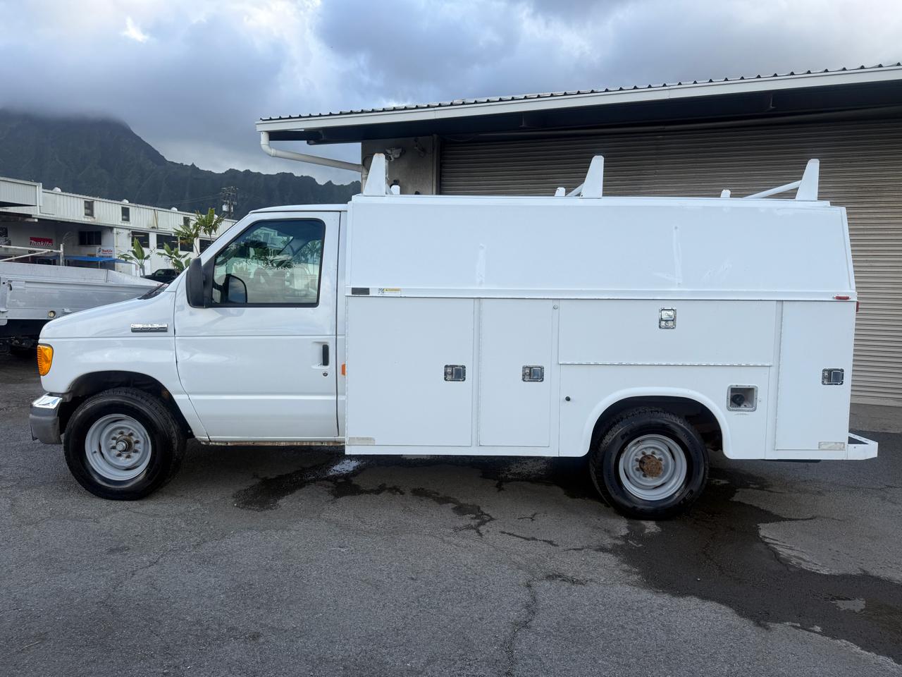 Ford Econoline E-350 Super Duty 2006
