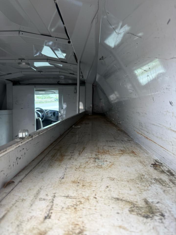 Ford Econoline E-350 Super Duty 2006