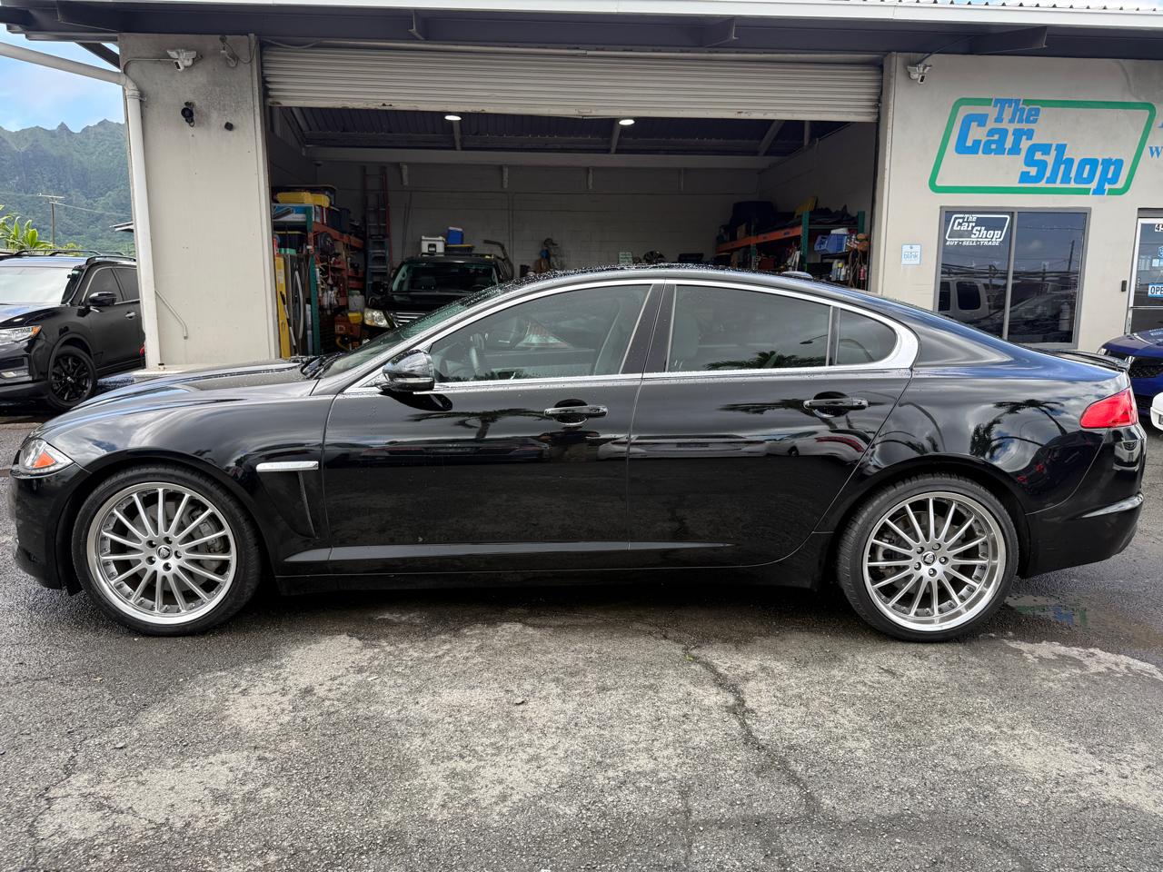 Jaguar XF-Series XF 2012