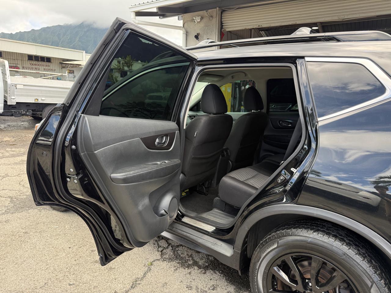 Nissan Rogue SV 2018