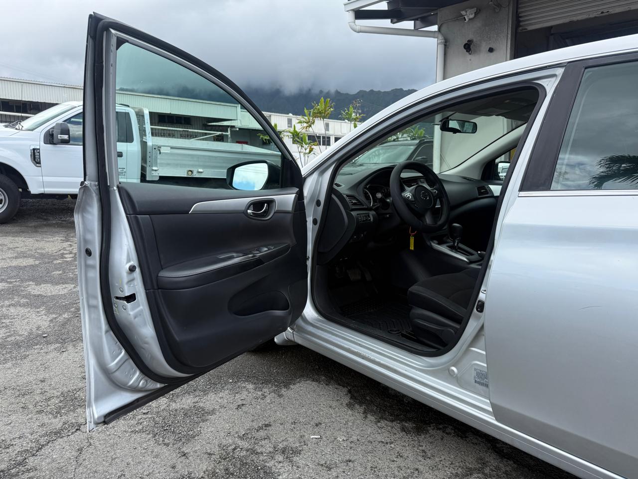 Nissan Sentra SV Sedan 2019