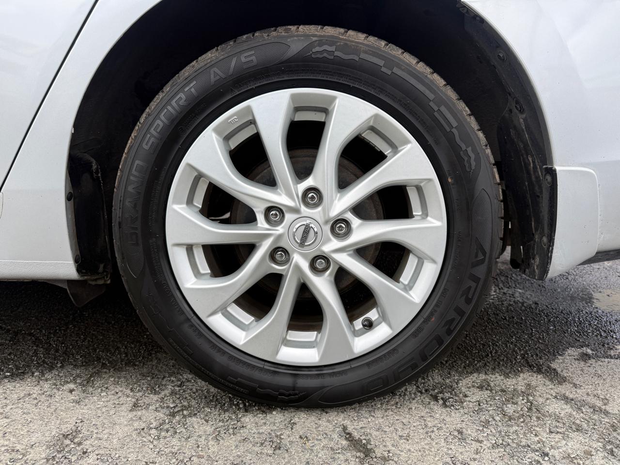 Nissan Sentra SV Sedan 2019