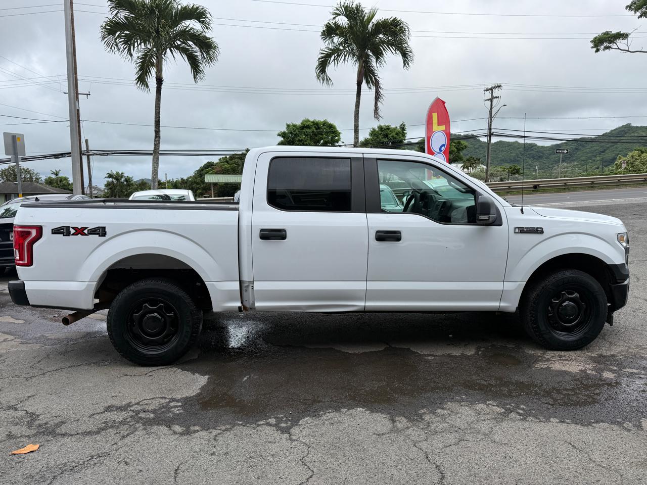 Ford F-150 XL SuperCrew 5.5-ft. Bed 4WD 2017