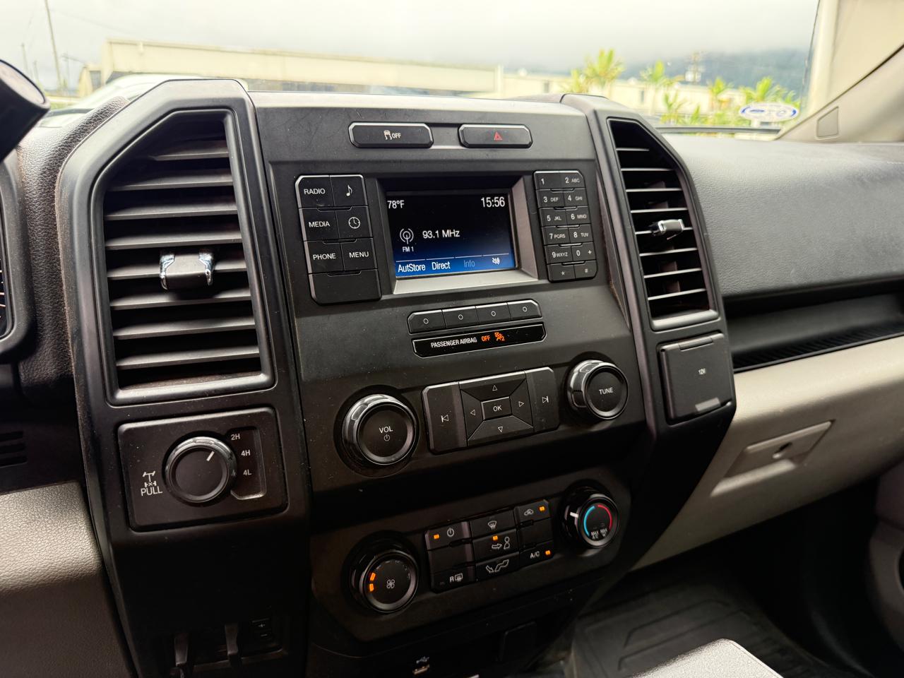 Ford F-150 XL SuperCrew 5.5-ft. Bed 4WD 2017