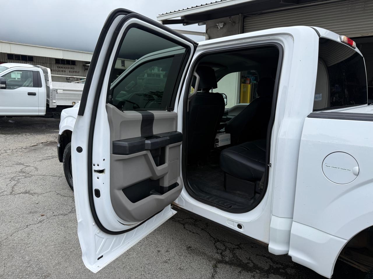 Ford F-150 XL SuperCrew 5.5-ft. Bed 4WD 2017