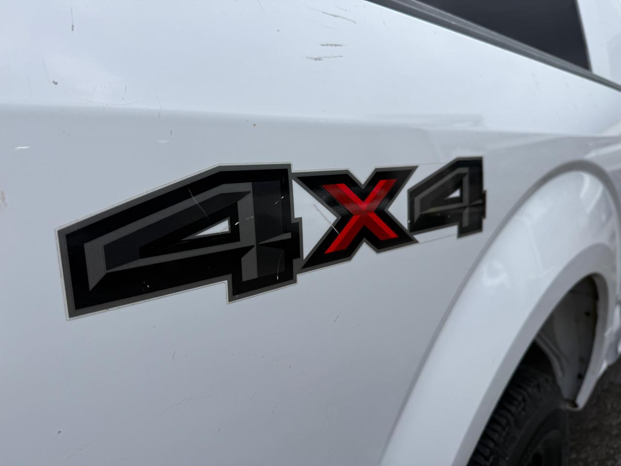 Ford F-150 XL SuperCrew 5.5-ft. Bed 4WD 2017