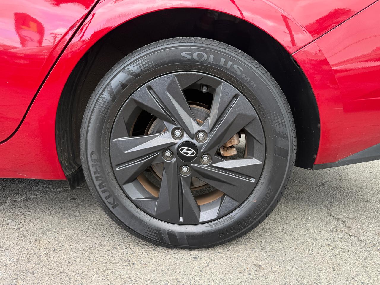 Hyundai Elantra SEL 2021