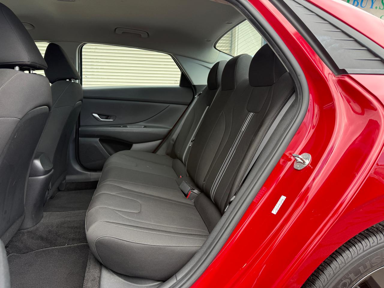Hyundai Elantra SEL 2021