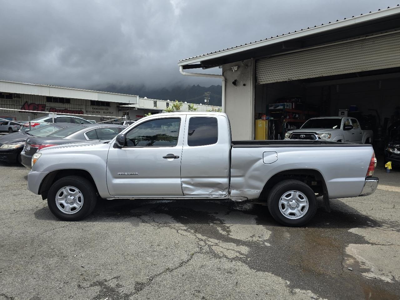 Toyota Tacoma Access Cab Auto 2WD 2012