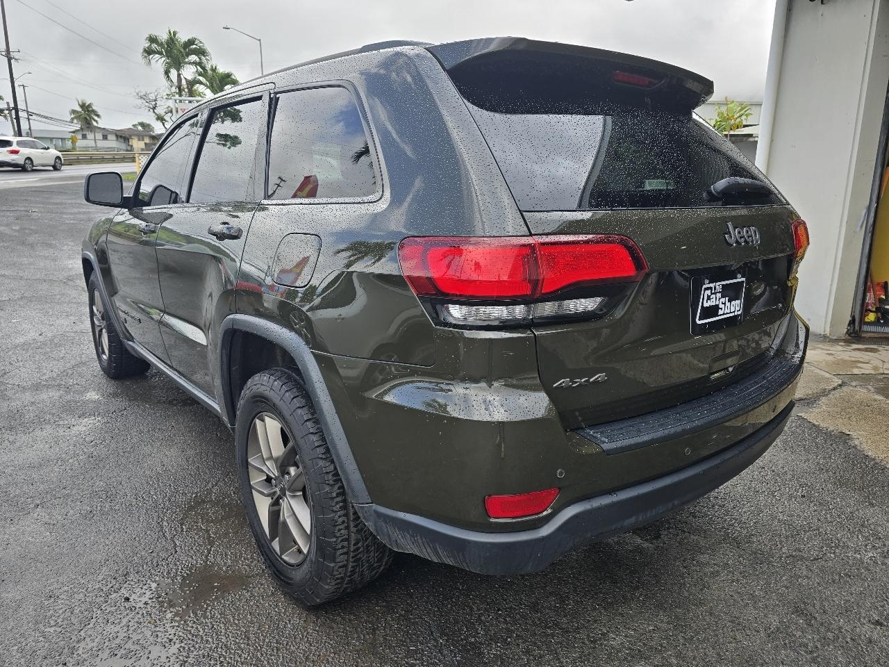 Jeep Grand Cherokee Laredo 4WD 2016