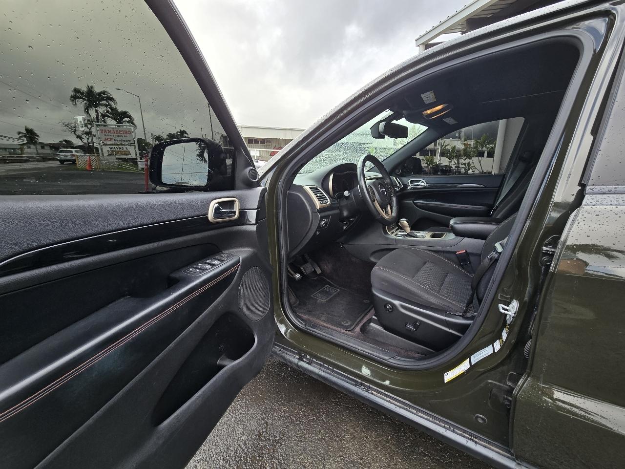 Jeep Grand Cherokee Laredo 4WD 2016