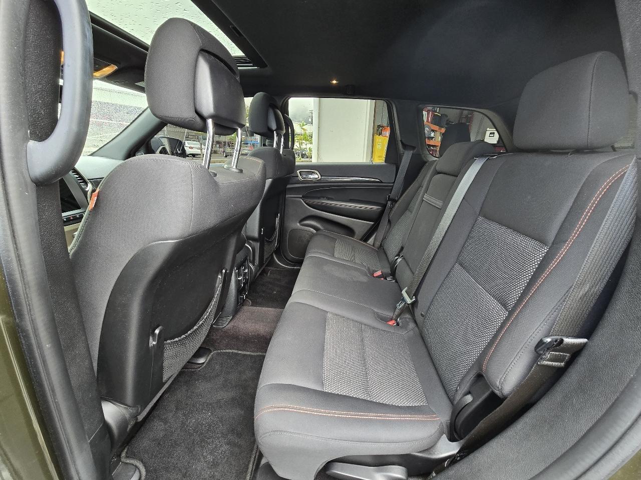 Jeep Grand Cherokee Laredo 4WD 2016