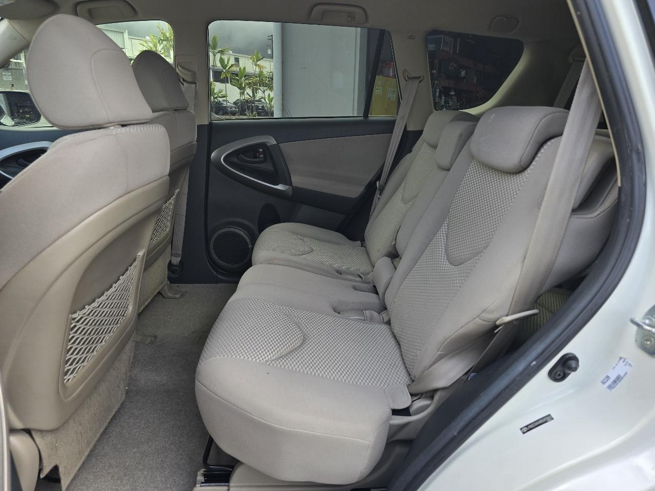 Toyota RAV4 Limited I4 2WD with 3rd Row 2008