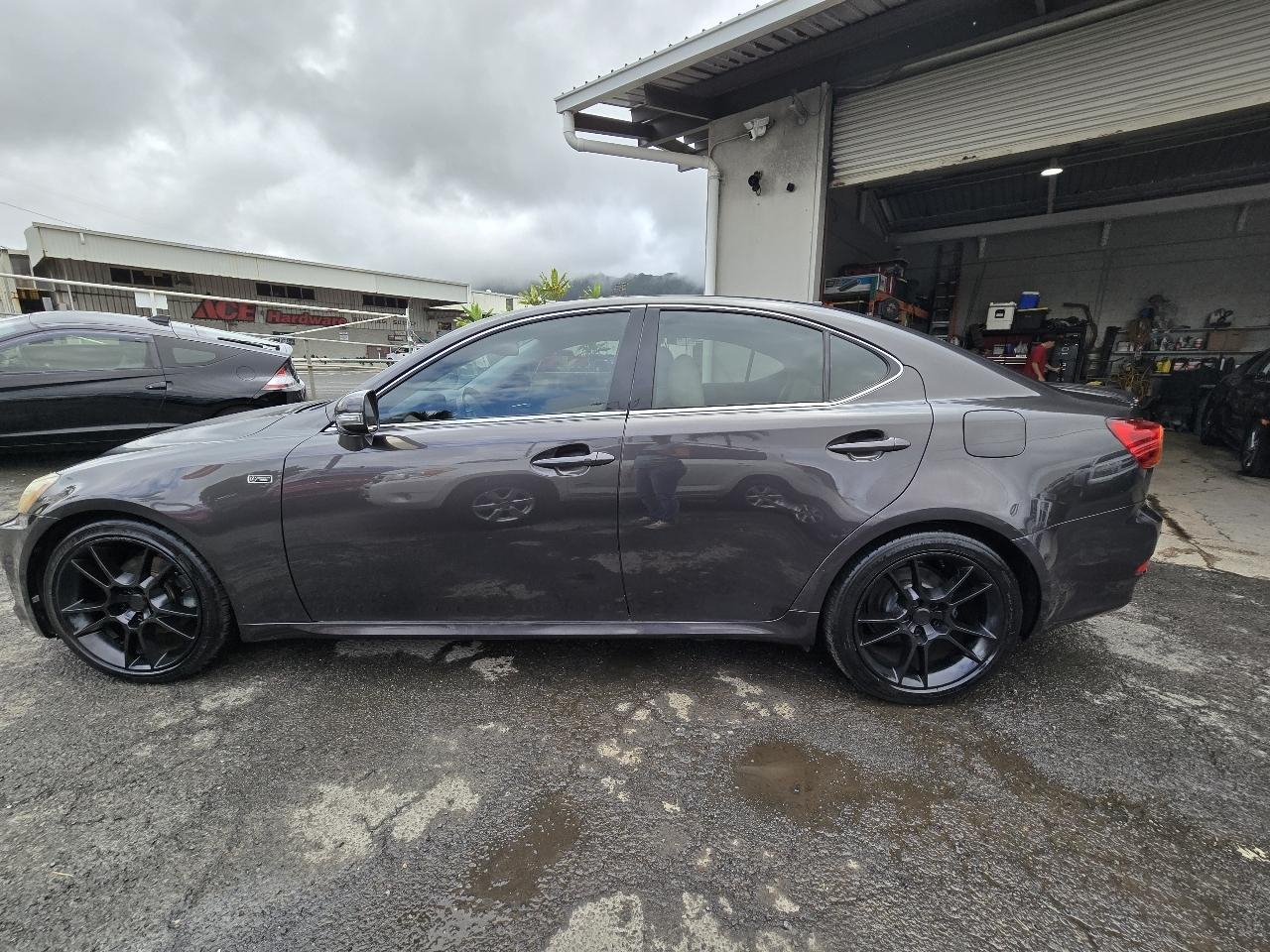 Lexus IS IS 250 6-Speed Manual 2009