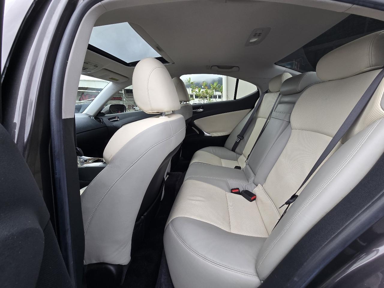 Lexus IS IS 250 6-Speed Manual 2009