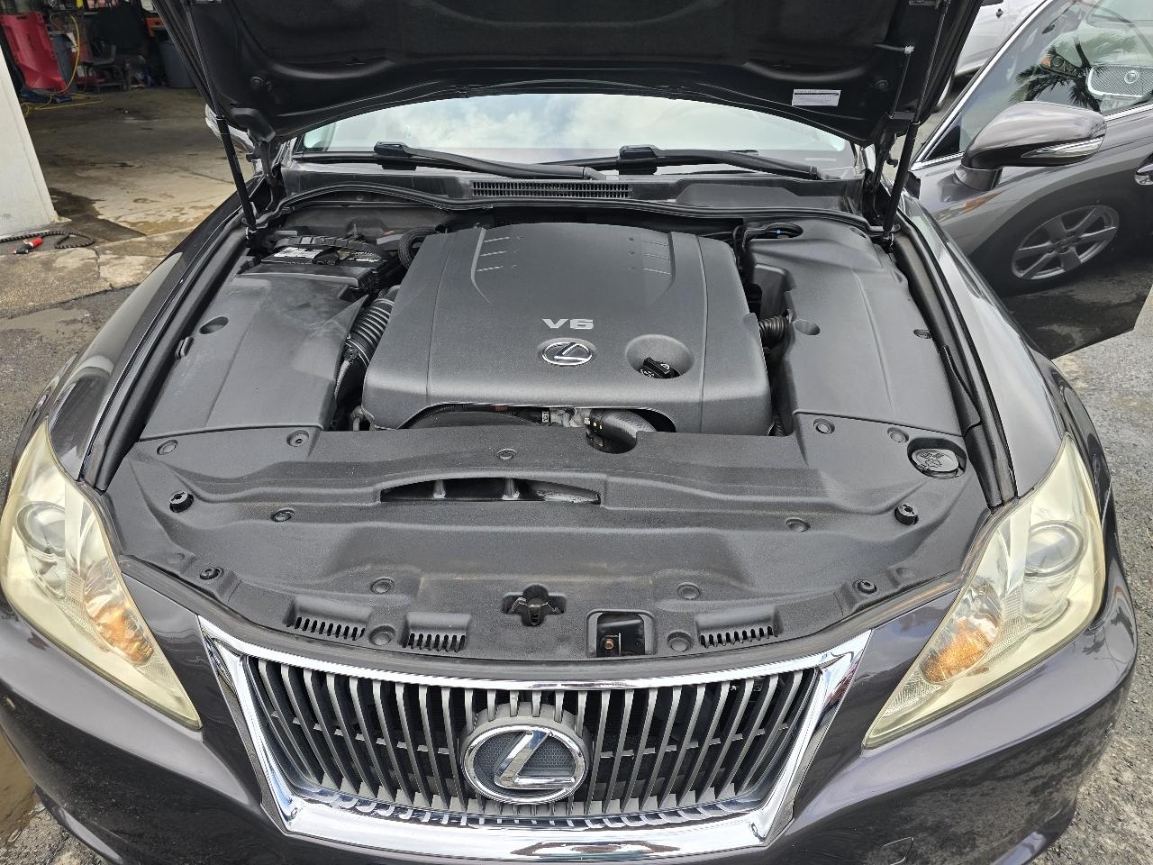 Lexus IS IS 250 6-Speed Manual 2009