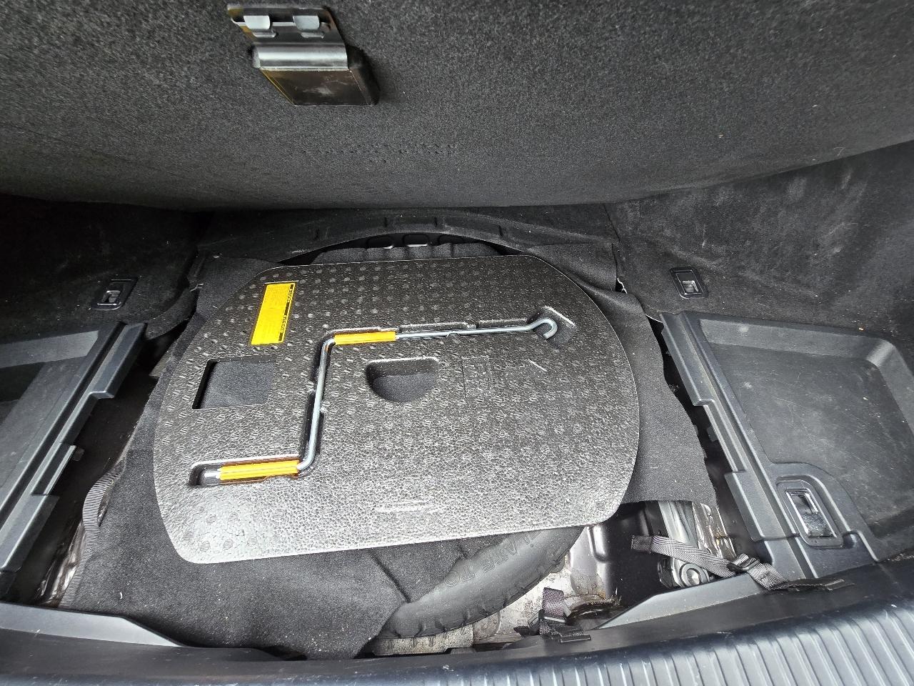 Lexus IS IS 250 6-Speed Manual 2009