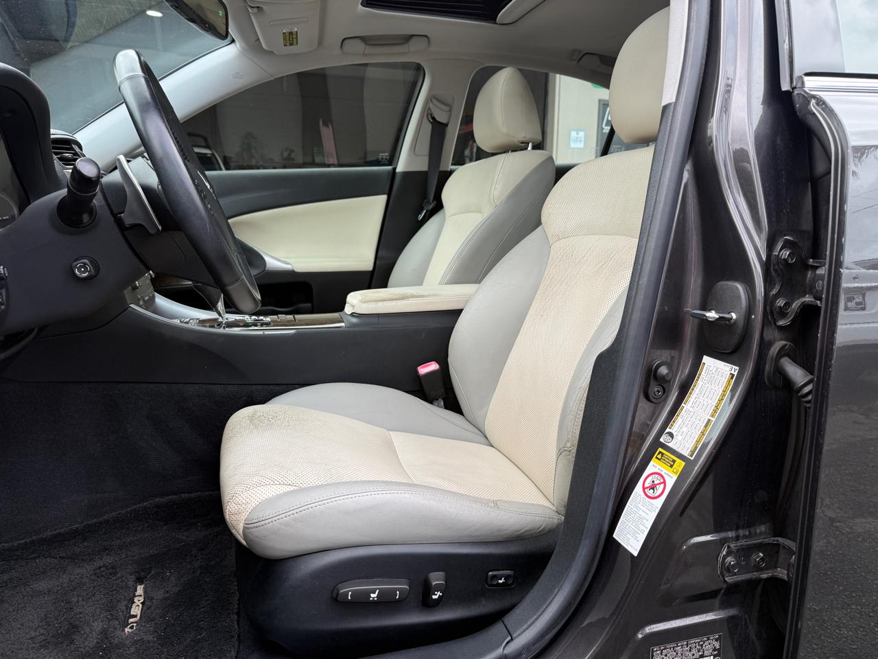 Lexus IS 250 RWD 2009