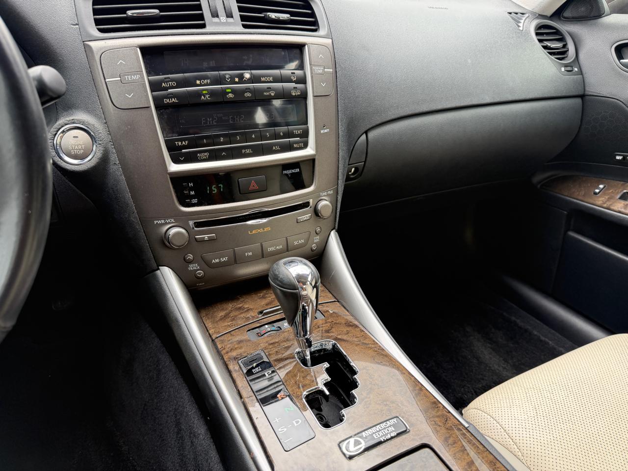 Lexus IS 250 RWD 2009