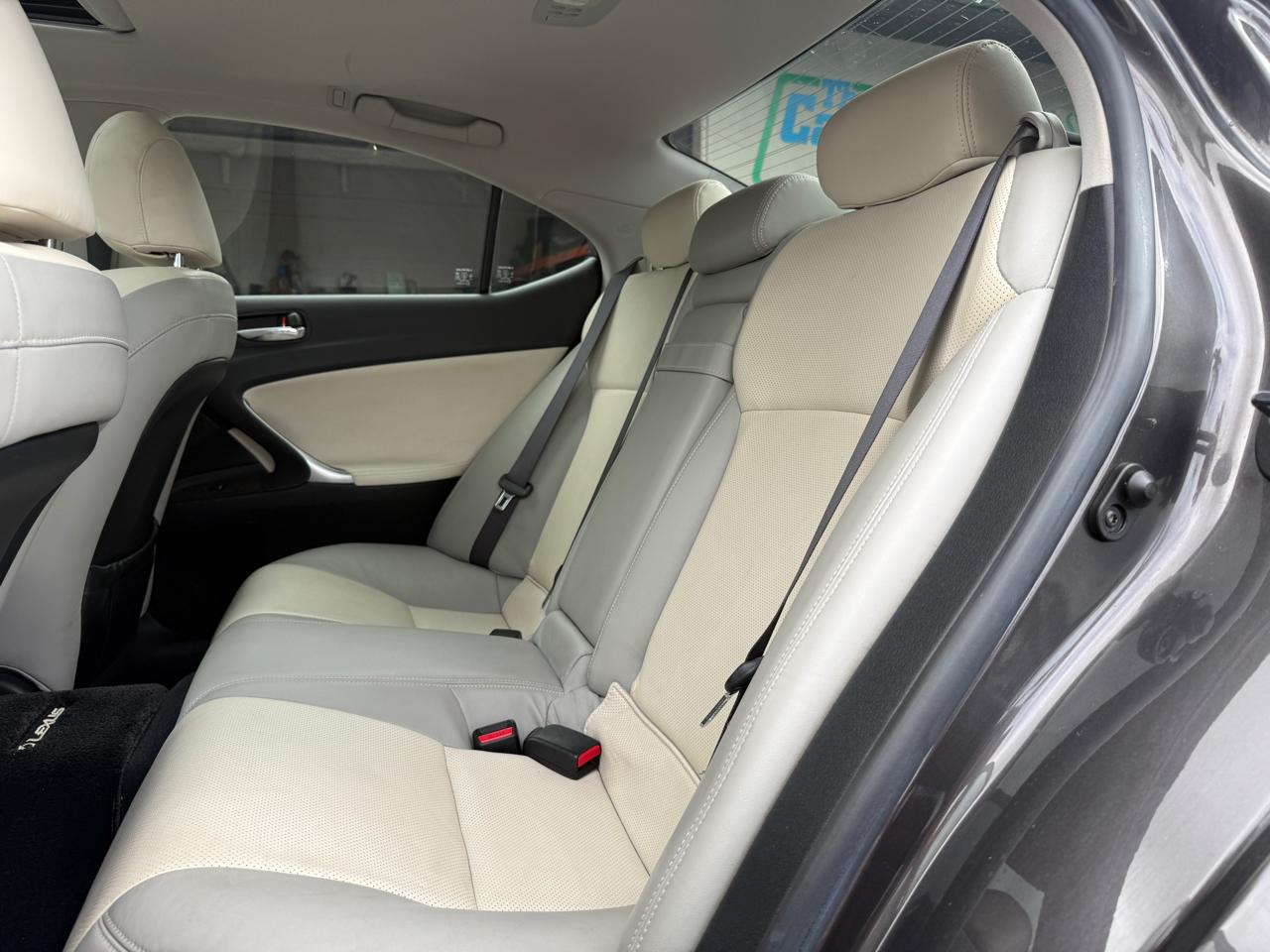 Lexus IS 250 RWD 2009