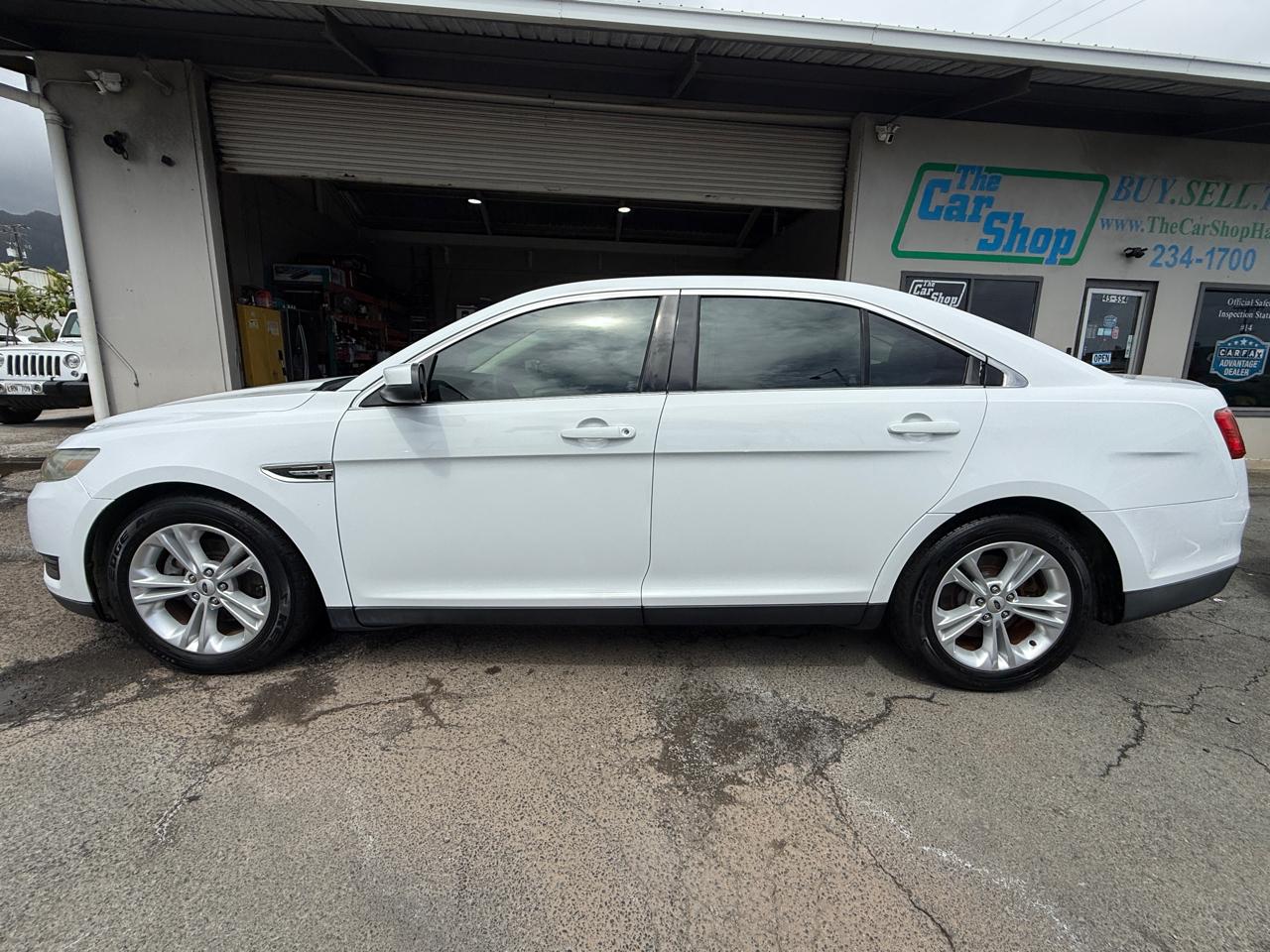 Ford Taurus SEL FWD 2014