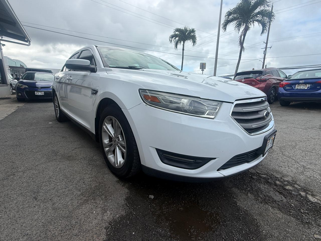 Ford Taurus SEL FWD 2014