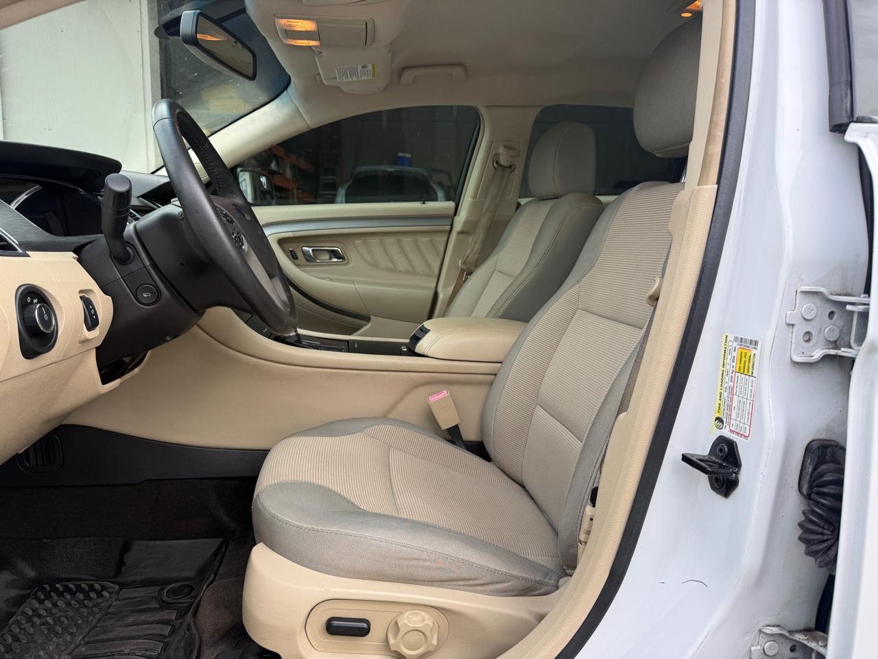 Ford Taurus SEL FWD 2014