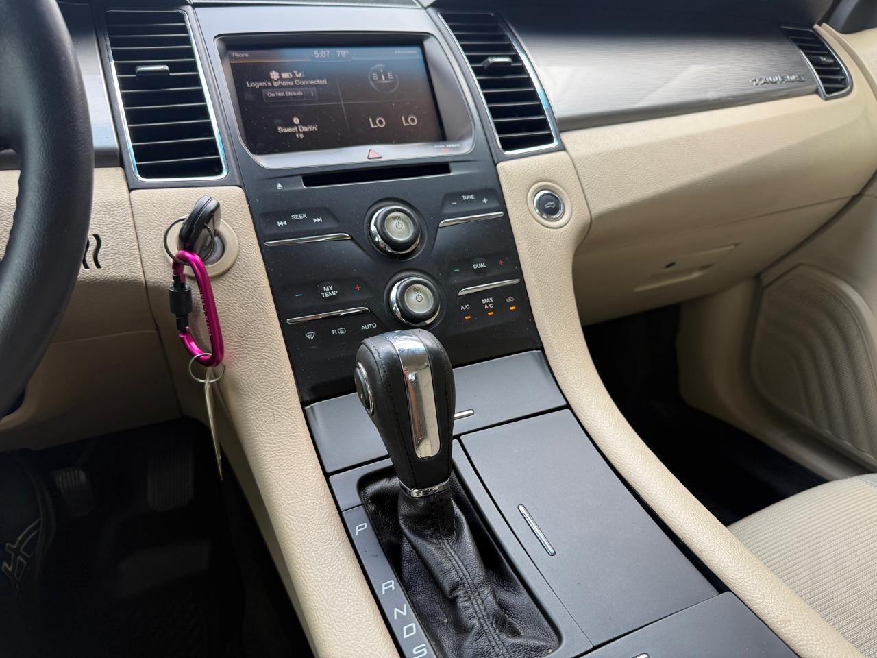 Ford Taurus SEL FWD 2014