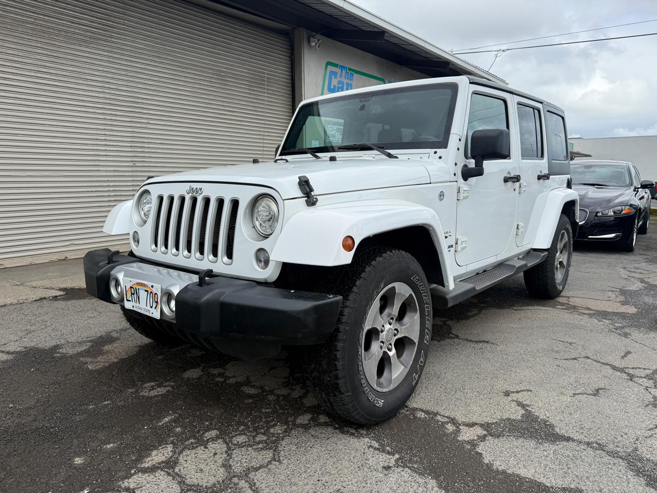 Jeep Wrangler Unlimited Sahara 4WD 2017