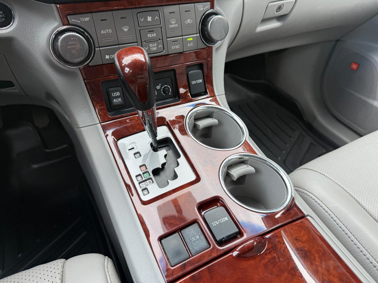 Toyota Highlander Limited 2013