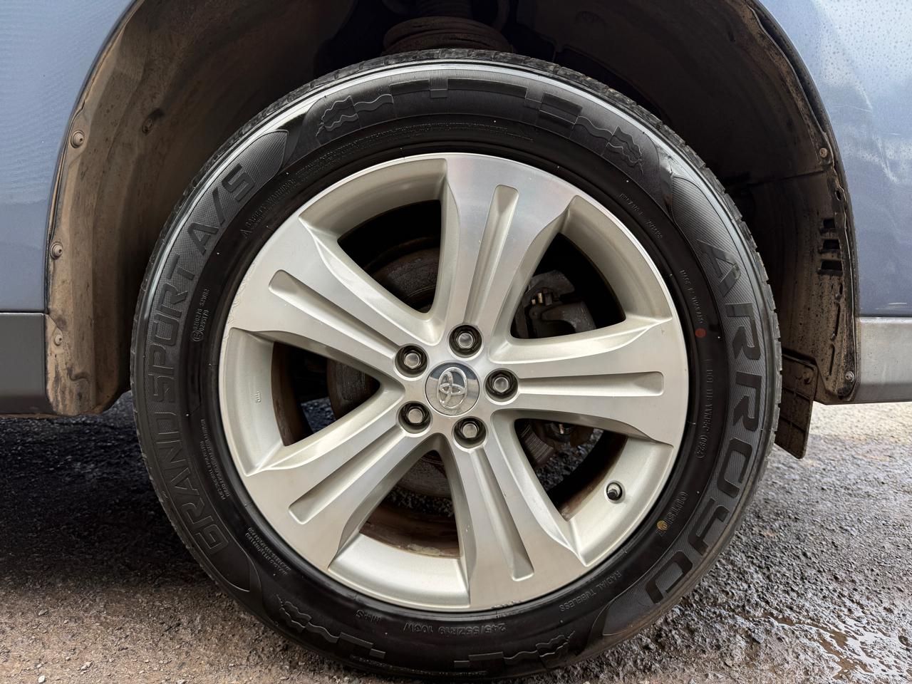 Toyota Highlander Limited 2013