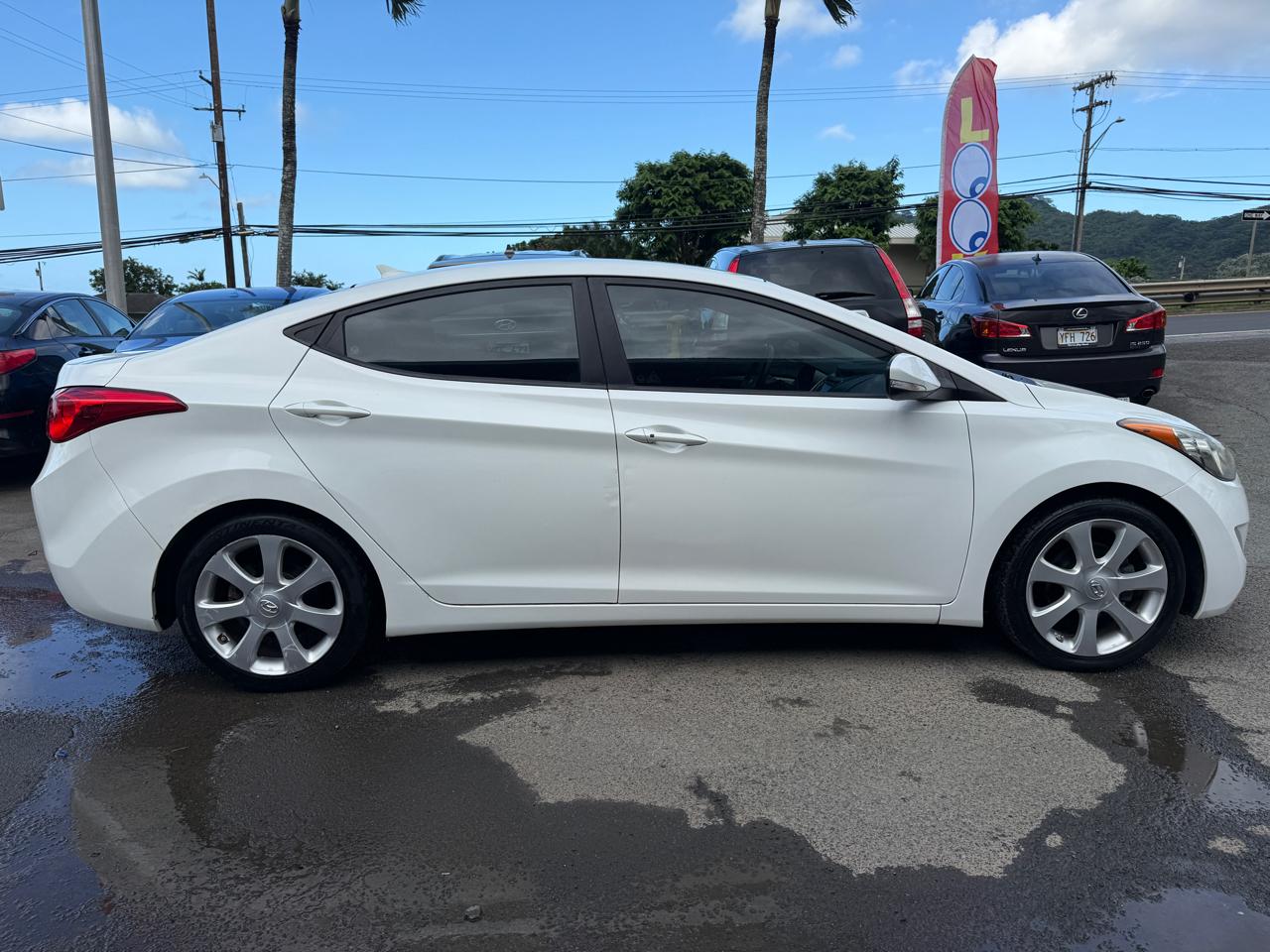 Hyundai Elantra Limited 2013