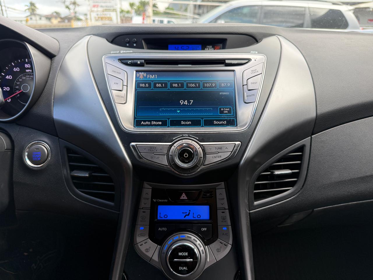 Hyundai Elantra Limited 2013
