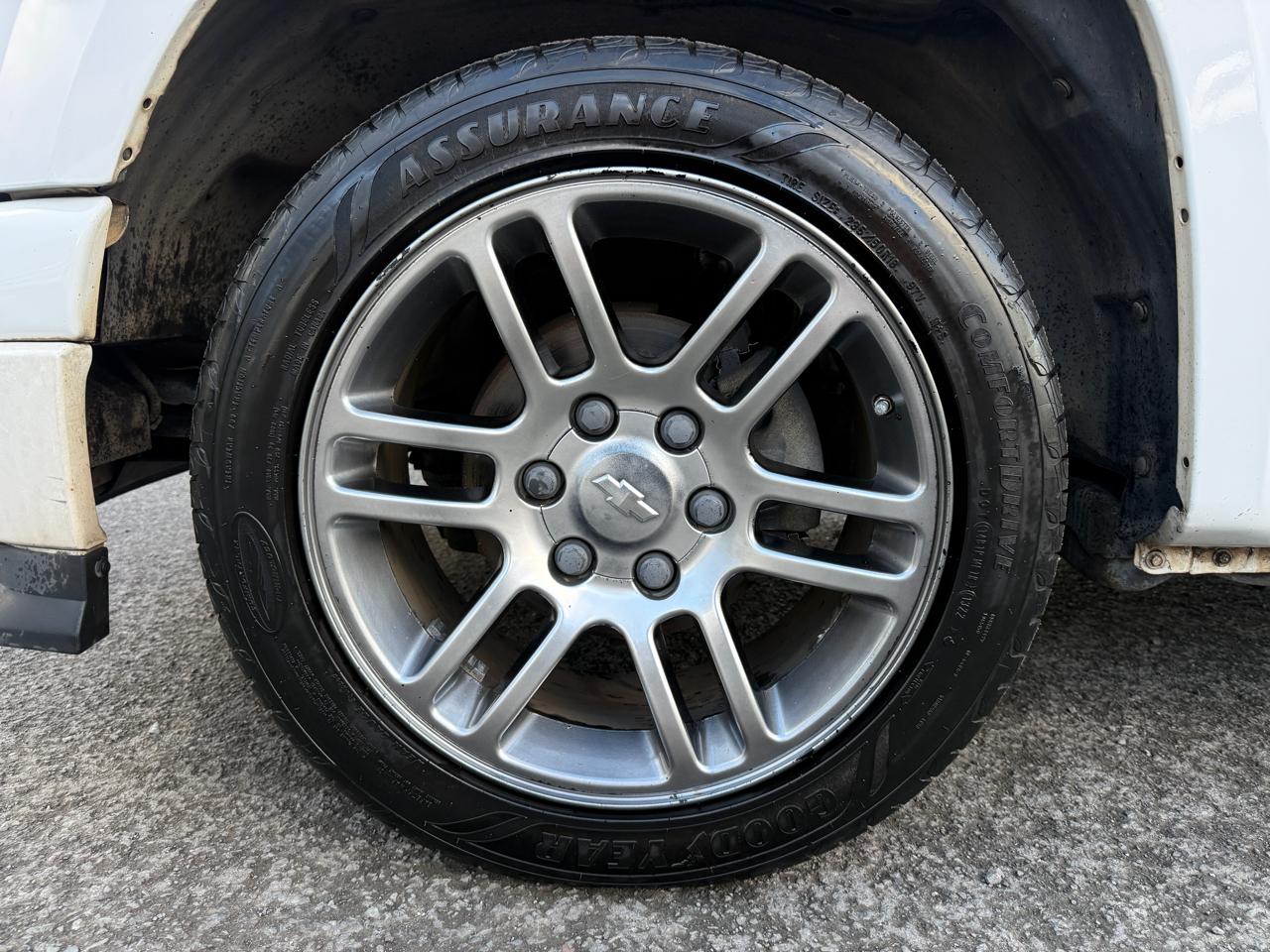 Chevrolet Colorado  2011