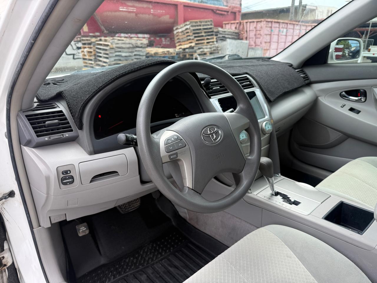 Toyota Camry LE 2008