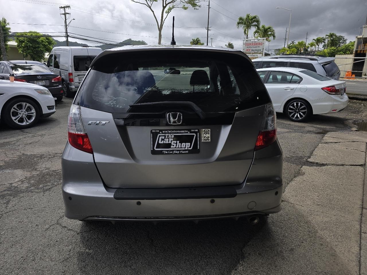Honda Fit Sport 5-Speed AT 2010