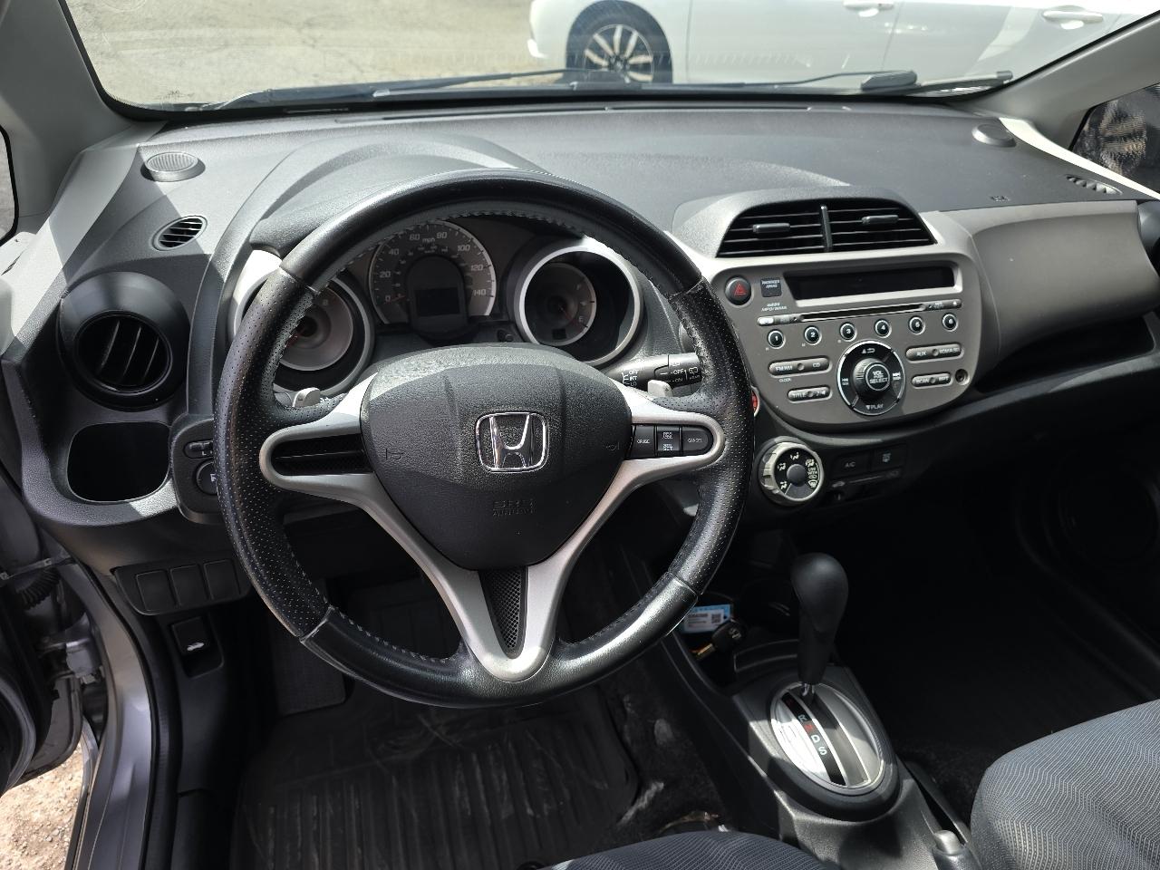 Honda Fit Sport 5-Speed AT 2010
