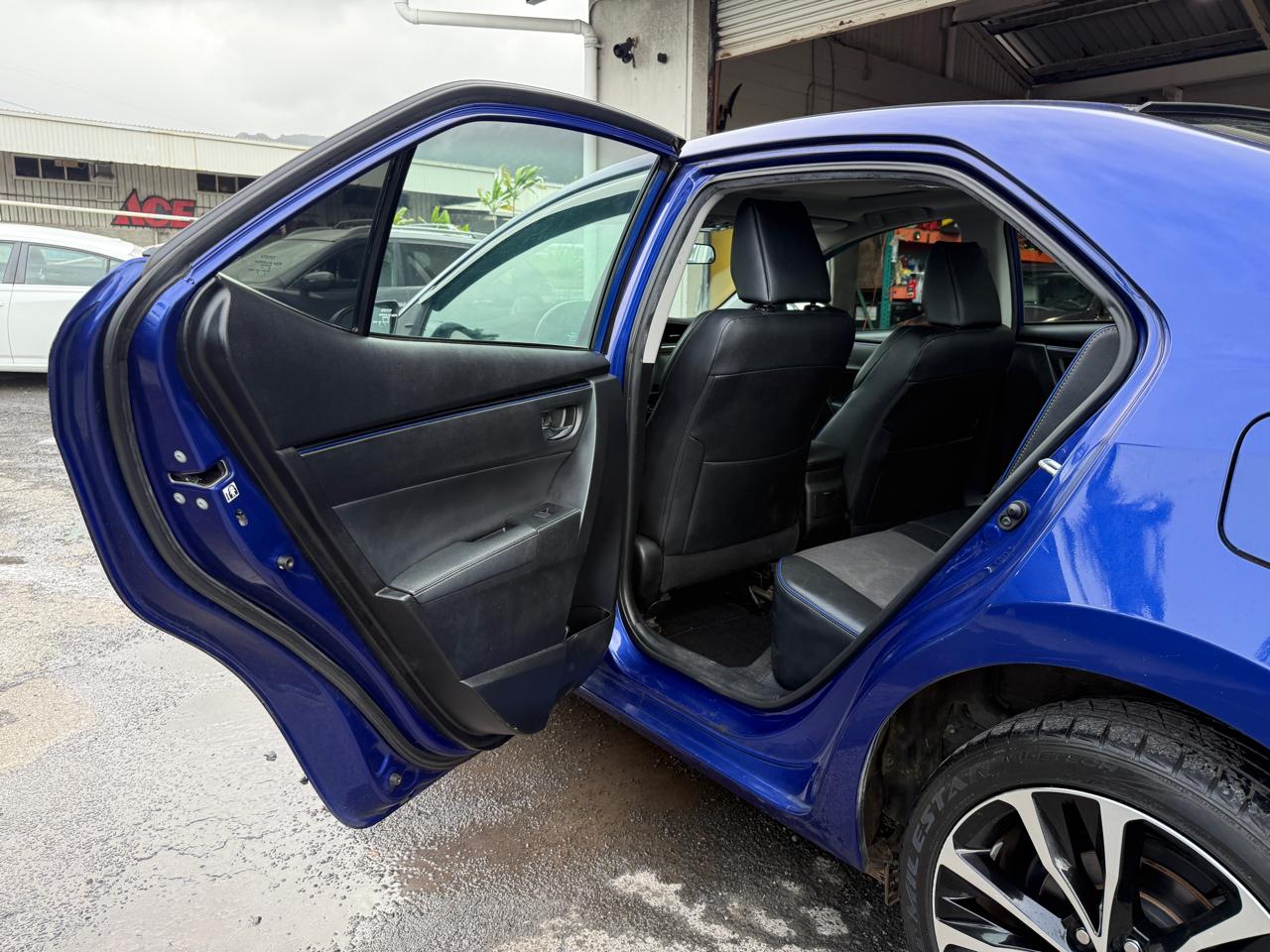 Toyota Corolla SE 2017