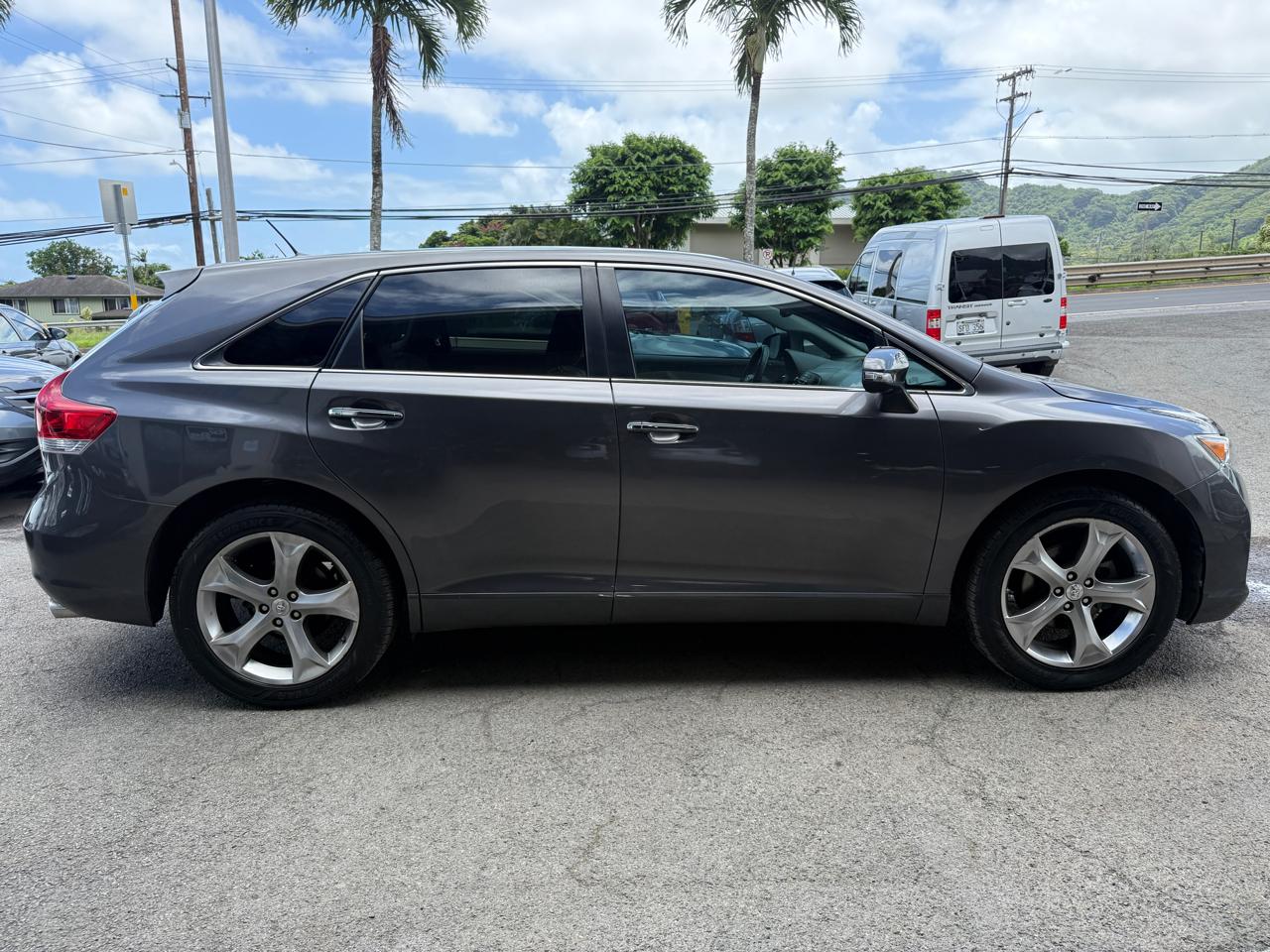 Toyota Venza XLE V6 FWD 2015
