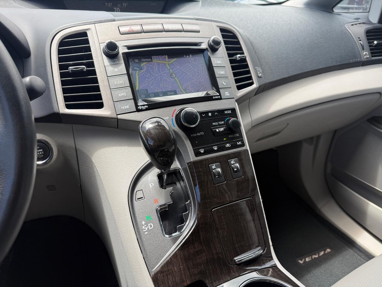 Toyota Venza XLE V6 FWD 2015