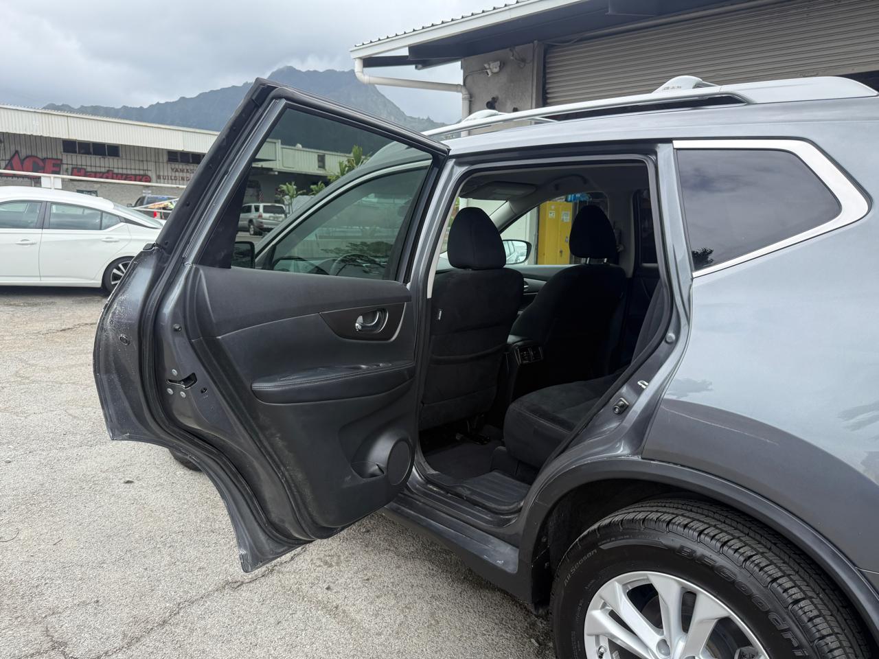 Nissan Rogue S 2WD 2015