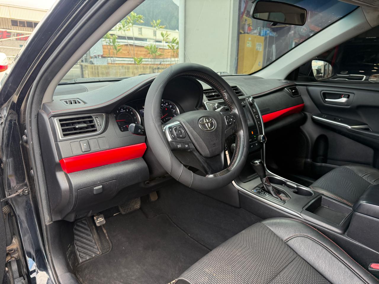 Toyota Camry SE 2017