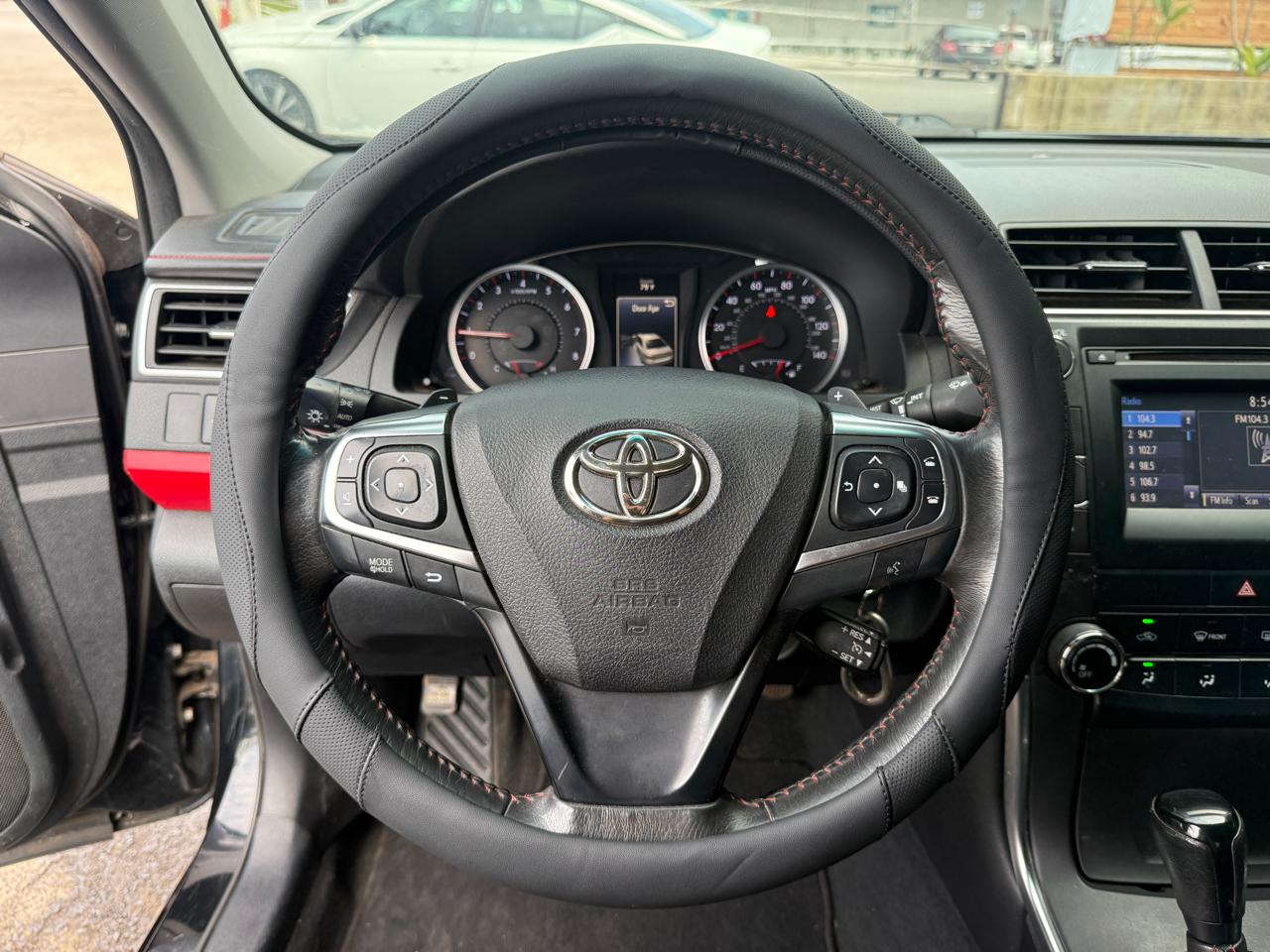 Toyota Camry SE 2017
