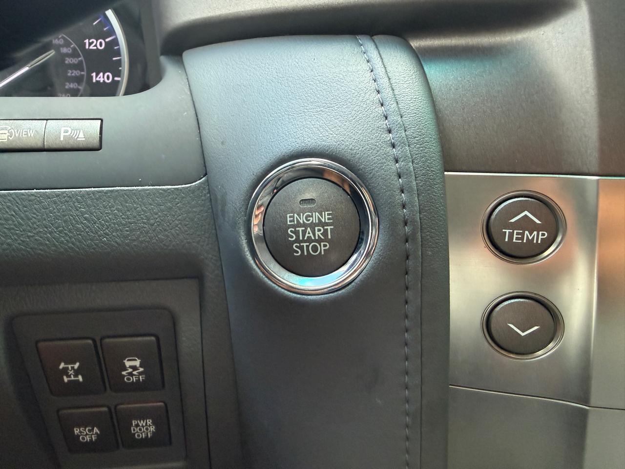Lexus LX 570 Sport Utility 2008