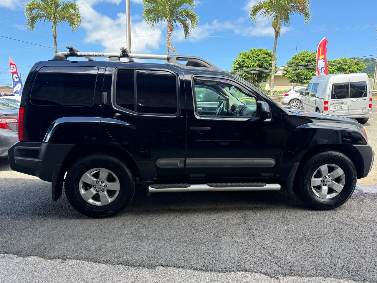 Nissan Xterra S 2012