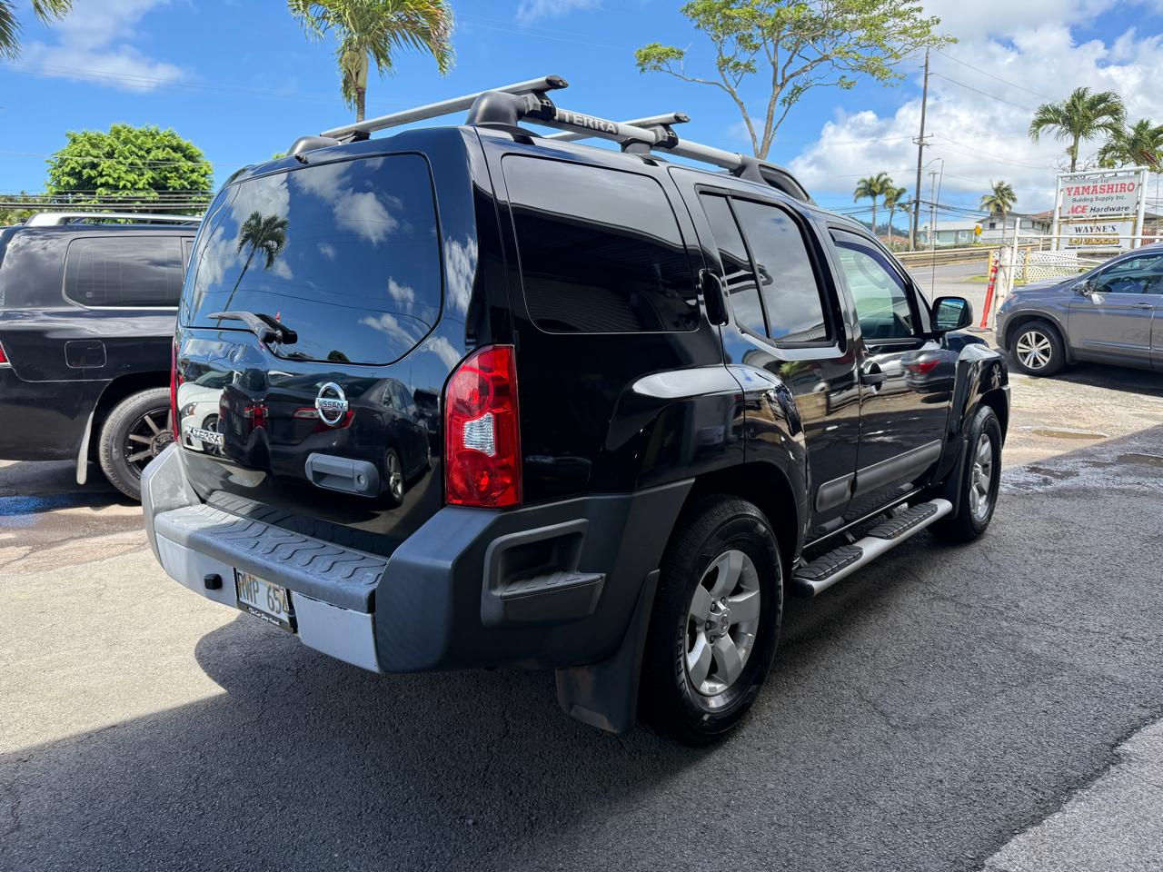 Nissan Xterra S 2012