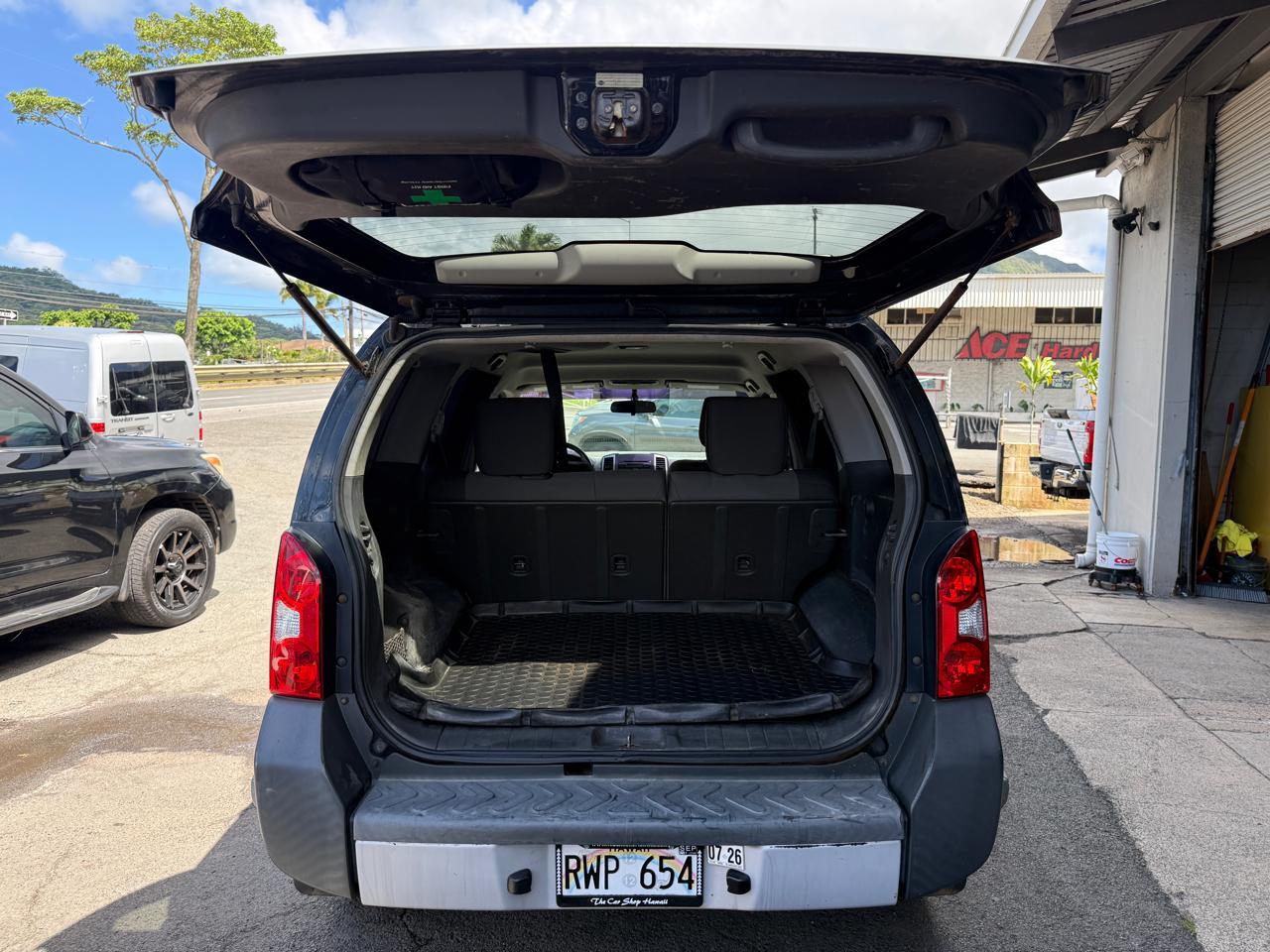 Nissan Xterra S 2012